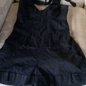 Black tie around the neck romper